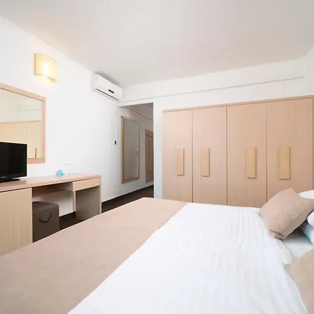 Magal Maradiso By Aminess Hotel 3*