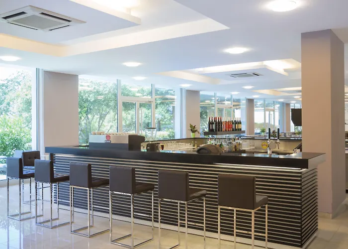 Magal Maradiso By Aminess Otel Njivice